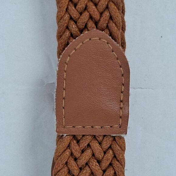 Gap Ladies woven belt NWOT - Picture 2 of 5